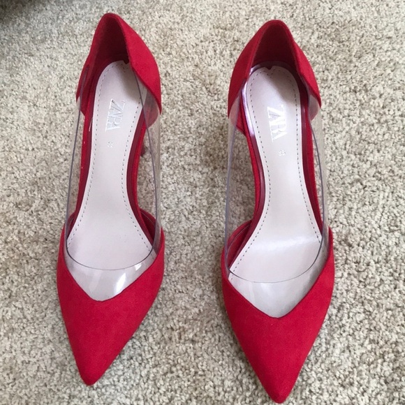 ZARA Size 36 red with vinyl pointed toe heels - Picture 1 of 8